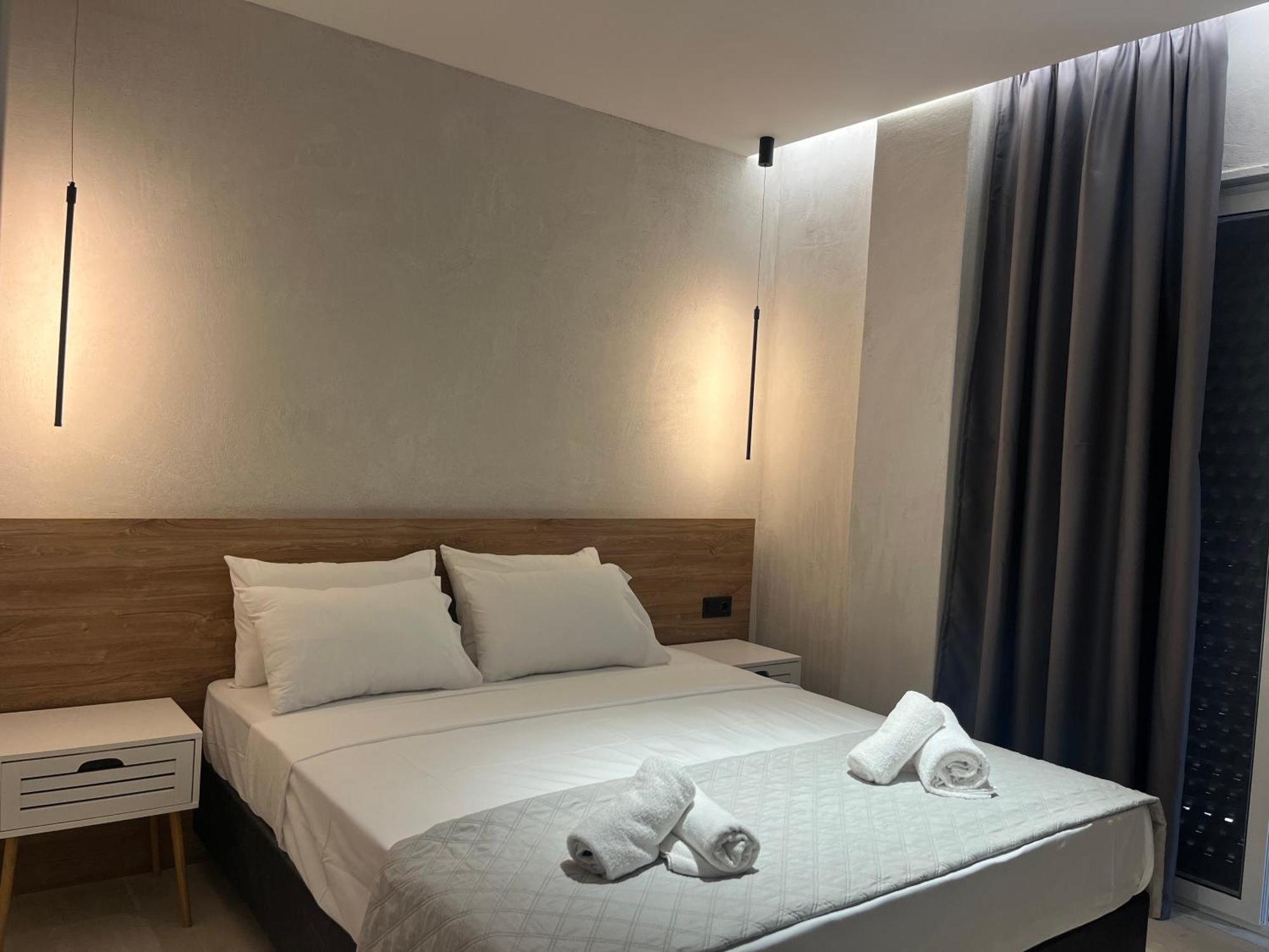 Okkio Sea View Apartment Vergia Bagian luar foto